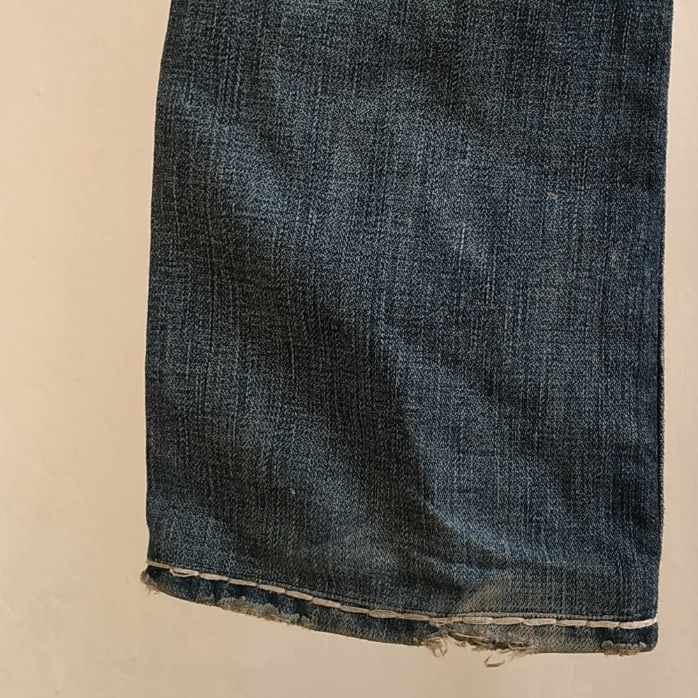 True Religion - Picture 4 of 15